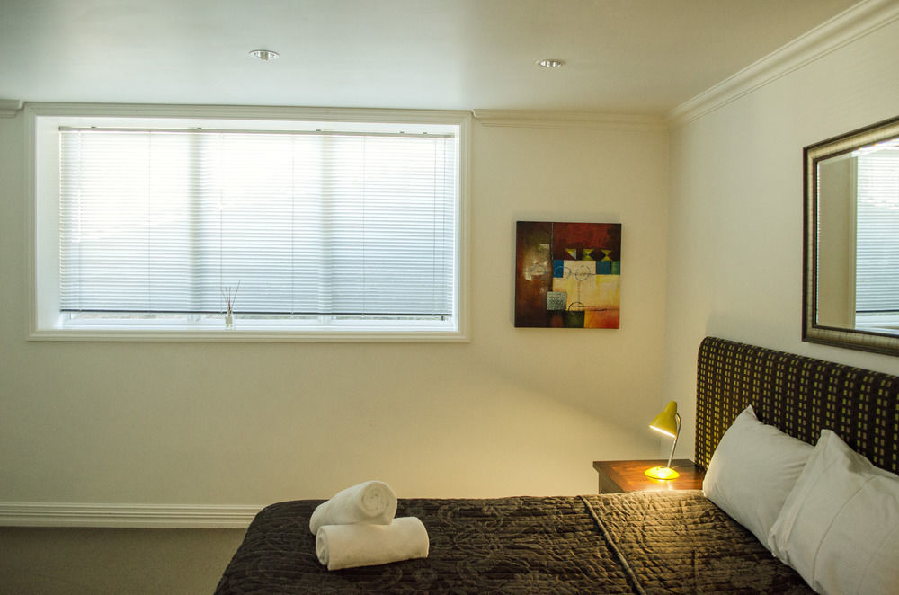 Chapel Apartments Dunedin Exterior photo